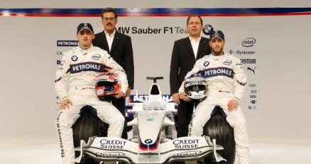 Dyrektor BMW i jego topowy team F1 /AFP