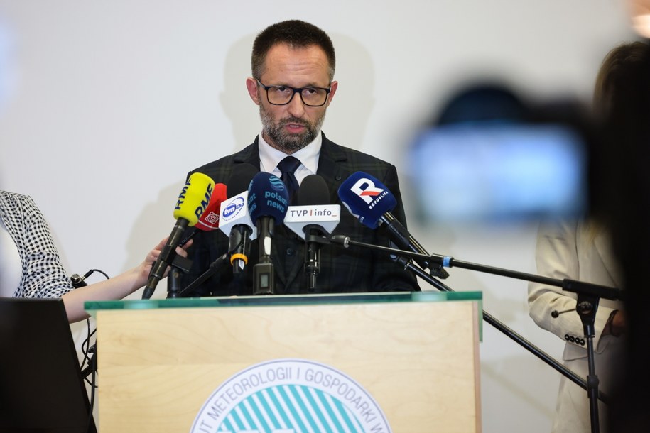 Dyrektor Centrum Meteorologicznej Osłony Kraju dr Grzegorz Duniec /Albert Zawada /PAP