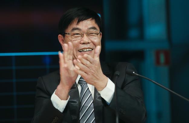 Dyrektor generalny JJ Auto AG Jianhui Ye w czasiee giełdowego debiutu /PAP