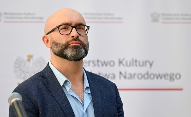 Dyrektor teatru im. Żeromskiego podał się do dymisji 