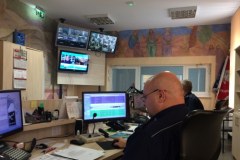 Dyżurka gnieźnieńskich policjantów cała we... freskach