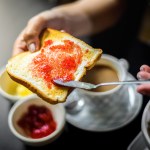 dżemy Dżem wygląda zdrowo? Sprawdź etykietę. Te oznaczenia mogą uśpić czujność