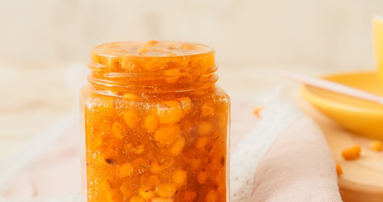 Dżem z rokitnika jest doskonałą alternatywą dla cytryny /pixelshot /Canva Pro