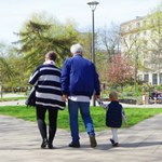 Dziadkowie mogą dziedziczyć po wnukach. Niespodzianka w przepisach