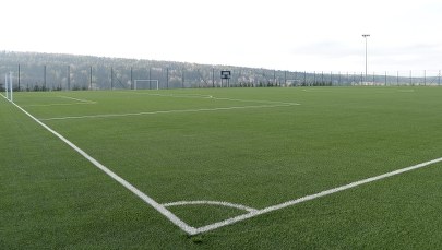 Działacze wdarli się do siedziby federacji piłkarskiej, by pobić urzędników