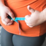 Działają, ale nie są drogą na skróty. Skutki uboczne leków na otyłość mogą nieźle dokuczyć