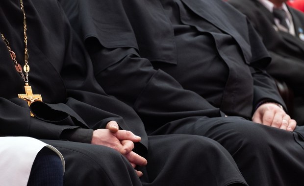 Działania, nie obietnice. Skrzywdzeni przez księży po raz kolejny apelują do biskupów