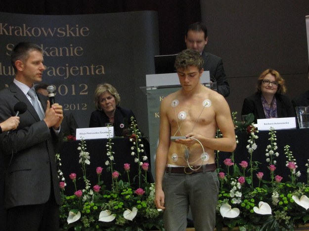 Działanie urządzenia przedstawiono podczas krakowskiego spotkania Klubu Pacjentów /Józef Polewka /RMF FM