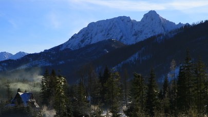 Działka z widokiem na Giewont i panoramę Tatr. Przetarg w Zakopanem