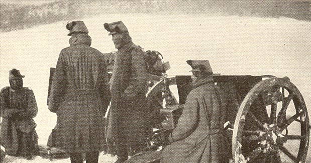 Działon austro-węgierskiej artylerii polowej w oczekiwaniu na otwarcie ognia /Odkrywca