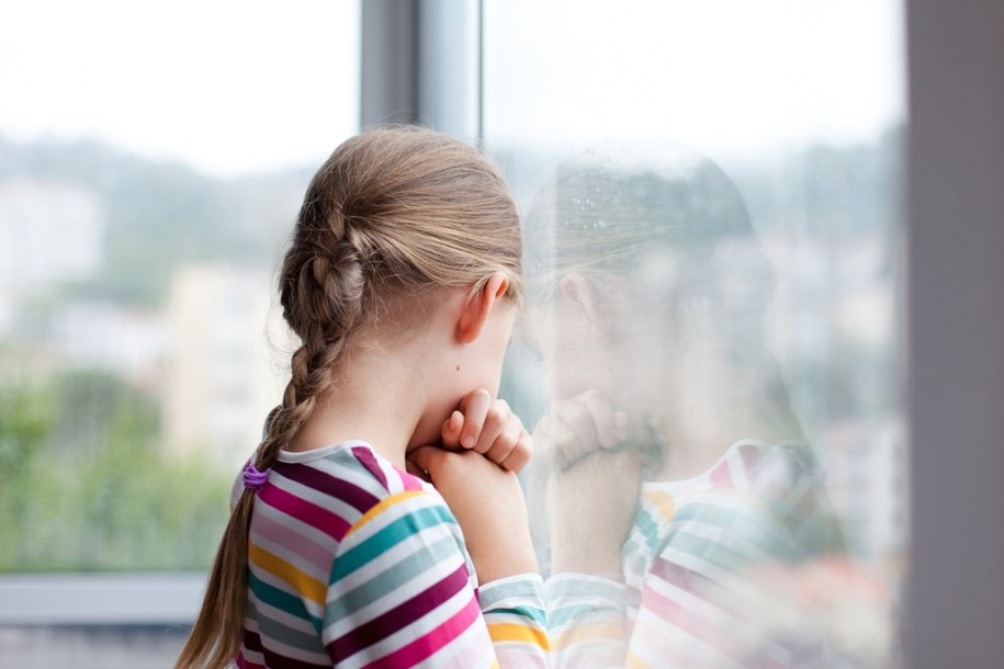 ​Przez 3,5 roku trzymali dzieci pod kluczem. Dramat po pandemii Covid-19