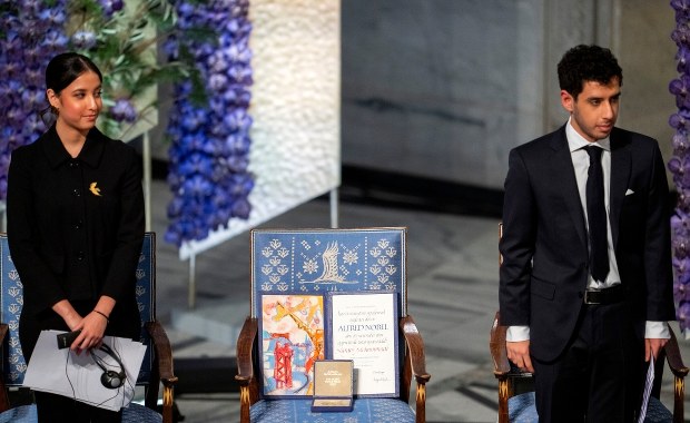 Dzieci więzionej Iranki odebrały Pokojową Nagrodę Nobla. Na laureatkę czekało puste krzesło