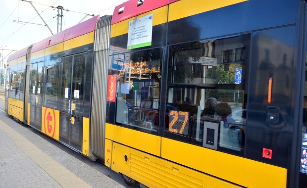 Dzieci wśród rannych w zderzeniu tramwajów w Warszawie