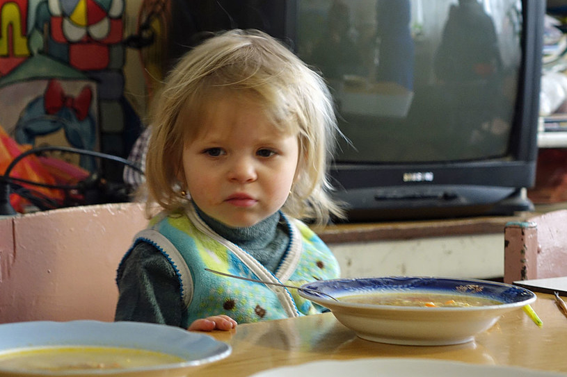 Dziecko w obozie uchodźców w Krasnoarmiejsku /Marcin Ogdowski /INTERIA.PL