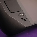 Dziecko zwymiotowało na etui do Steam Decka. Producent wysłał nowe
