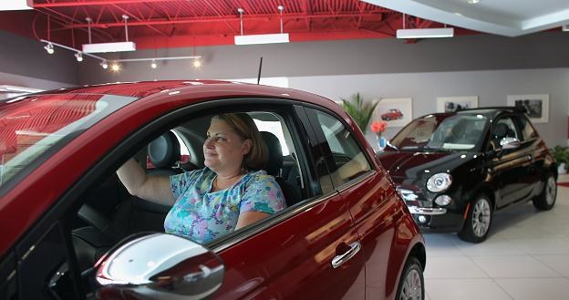 Dzięki Chryslerowi Fiat wprowadził do USA 500-tkę. /AFP