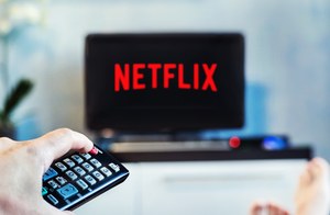 Dzielenie się hasłem do Netflixa i innych usług streamingu to przestępstwo?