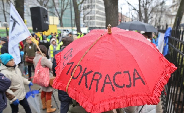 Dzielić i nie rządzić