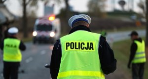​Dzielnicowy z Wadowic nie żyje. Na DK 28 lądował śmigłowiec LPR
