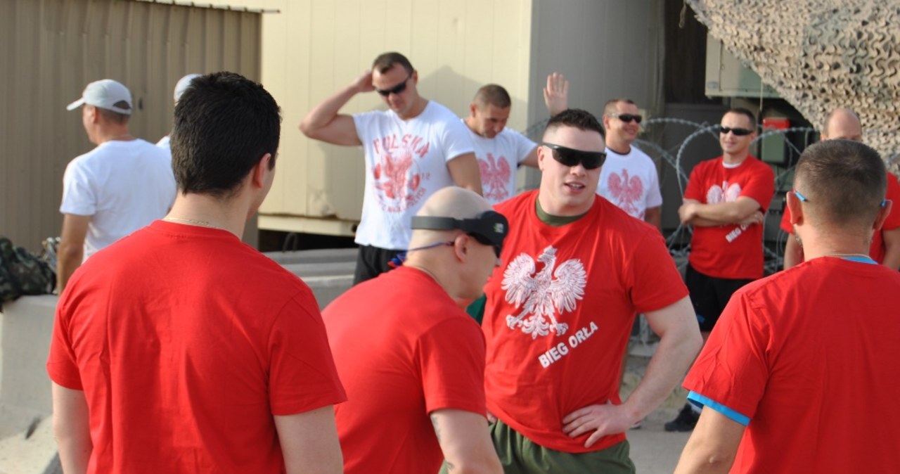 Dzień Flagi z RMF FM: Do akcji przyłączyli się żołnierze z polskiego kontyngentu w Kuwejcie