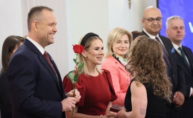 Dzień Kobiet w Pałacu Prezydenckim. Karol Nawrocki wręczył odznaczenia 
