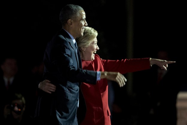 Dzień przed wyborami prezydent Barack Obama wystąpił razem z Hillary Clinton na wiecu w Filadelfii /JUSTIN LANE /PAP/EPA