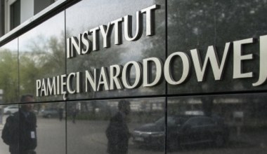 "Dziennik Polski": Skrzynia z katyńskich "dołów śmierci" w Krakowie?