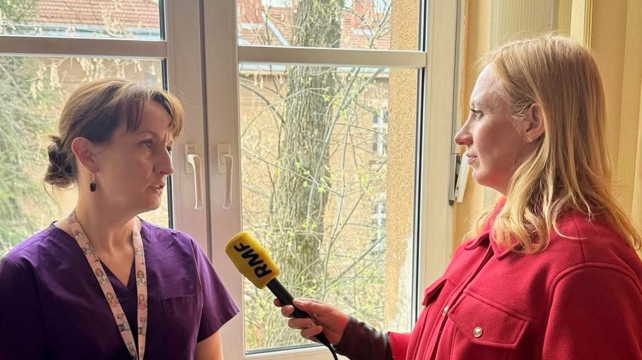 Dziennikarka portalu Twoje Zdrowie RMF24 rozmawia z dietetyczką, dr Anną Kościej /Szpital Wojskowy w Krakowie /