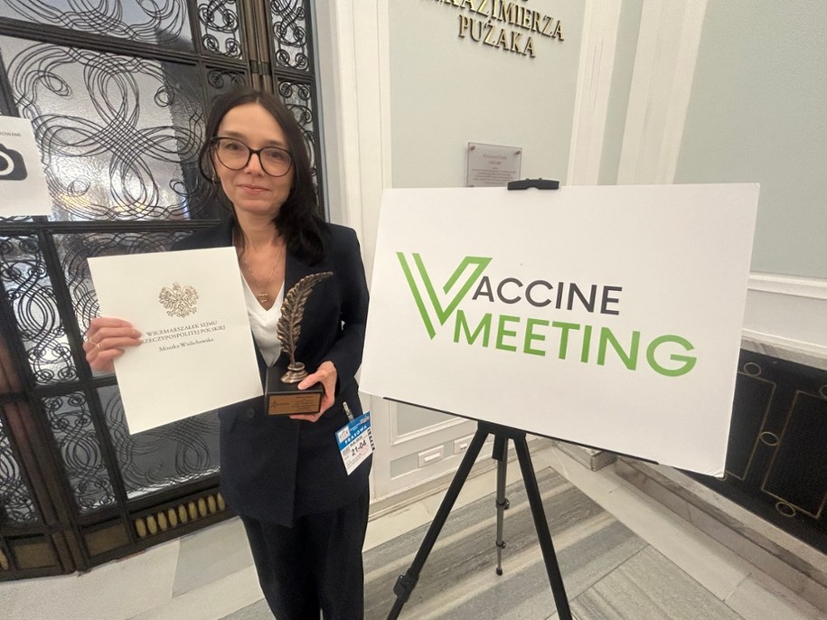 Dziennikarka RMF FM Anna Kropaczek z nagrodą Zdrowe Pióro /RMF FM