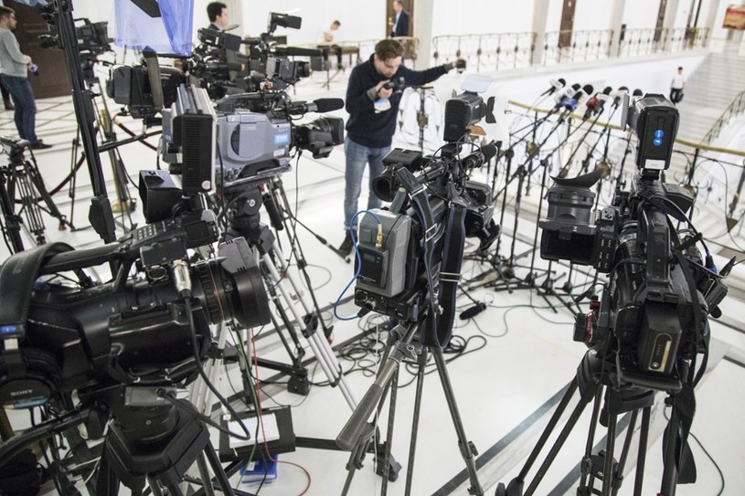 Dziennikarz będą pracowań według nowych zasad /Maciej Łuczniewski /Reporter