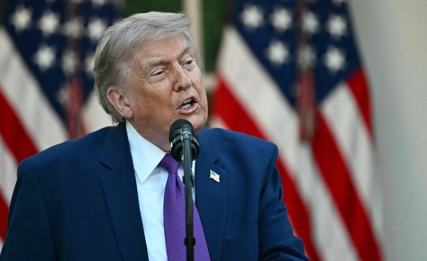Dziennikarz zapytał Trumpa o Donbas. Odpowiedź była krótka