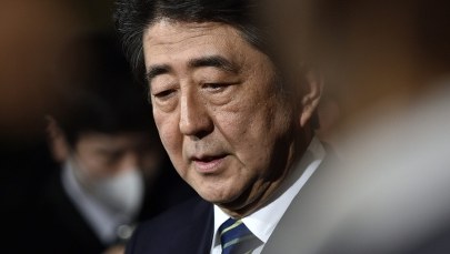 Dziennikarze oskarżają premiera. "Tu nie media obserwują rząd, tylko rząd obserwuje media"