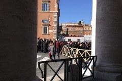 Dziennikarze z całego świata czekali na spotkanie z papieżem