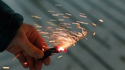 Dziewczynka raniona petardą w głowę podczas fety Wisły