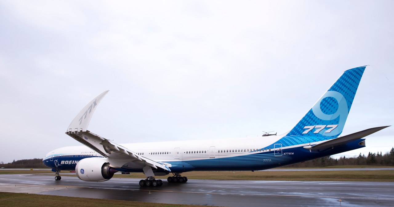 Dziewiczy lot Boeinga 777X. Lotnisko Paine Field, Everett, stan Waszyngton w USA /AFP