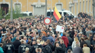 Dziewięć osób rannych podczas demonstracji i kontrdemonstracji w Chemnitz