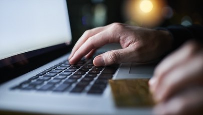 Dziewięcioro obcokrajowców odpowie za oszustwa bankowe