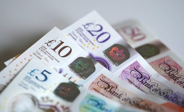 Dzikie zwierzęta zamiast Churchilla i Turinga. Anglików czeka rewolucja w portfelach