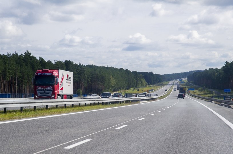 Dziś autostrada A2 kończy się pod Warszawą /Wojciech Stróżyk /Reporter