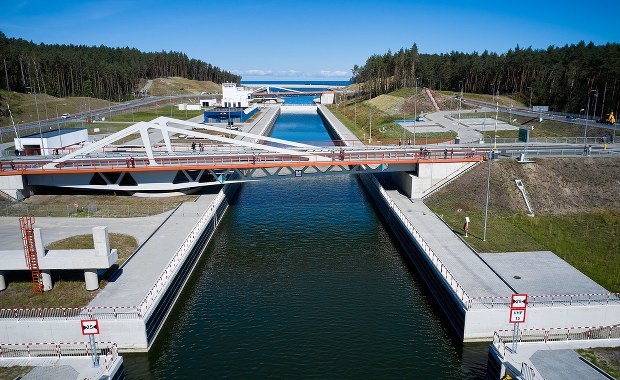 Dziś otwarcie kanału żeglugowego przez Mierzeję Wiślaną