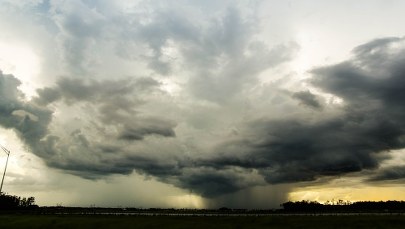 ​Dziś po raz pierwszy został uruchomiony SMS-owy system powiadamiania o zagrożeniach w Polsce