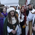 Dziś przesilenie zimowe, czyli najkrótszy dzień w roku. W Stonehenge tłumy 