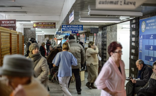 Dziś spotkanie lekarzy z ministrem zdrowia. Jak odróżnić pacjenta z przeziębieniem od zakażonego Covid-19? 