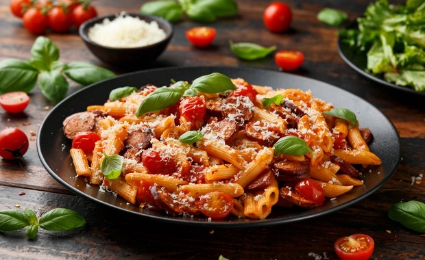 ​Dziś Światowy Dzień Makaronu. Dlaczego Włosi nie zjedzą spaghetti bolognese?