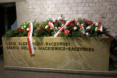 Dziś w Krakowie ekshumacja pary prezydenckiej