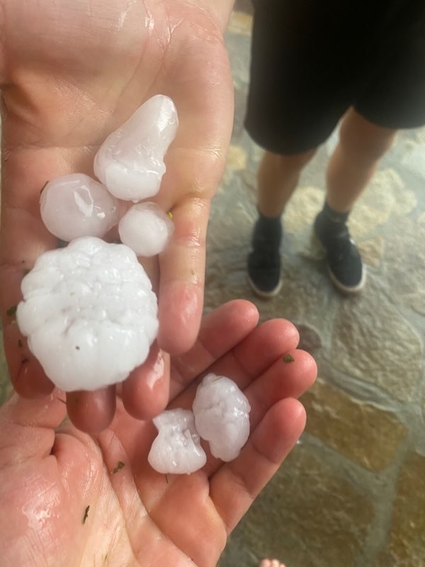 Dziś w nocy również prognozowane są opady gradu /Marcin /Gorąca Linia RMF FM