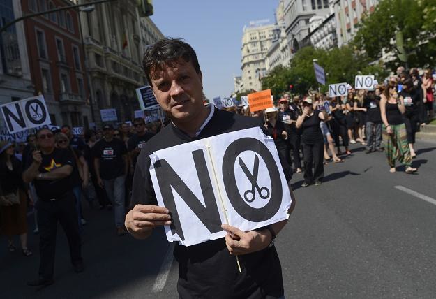 Dzisiejsze protesty w Madrycie - Hiszpanie mówią "nie" dla ciągłych cięć w wydatkach /AFP