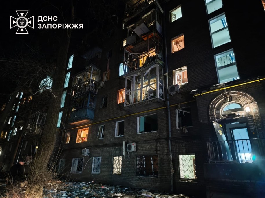 Dzisiejszy atak Rosji na ukraińskie Zaporoże - w czwartą rocznicę wybuchu pełnoskalowej agresji, 24 lutego 2026 /Służba Ratownicza Ukrainy /