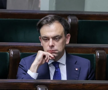 Dziura budżetowa się rozrasta. Najnowsze dane MF nie pozostawiają złudzeń