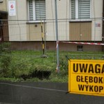 Dziura o głębokości 40 metrów. Zapadlisko w Siemianowicach Śląskich zostało zasypane